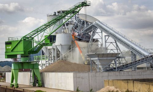 Onderzoek naar ingestorte silo in Geertruidenberg 